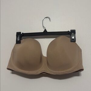 Modern Movement Strapless Nude Tan Bra 38DDD